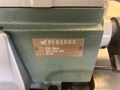 Pegasus E52-186A Industrial Overlock Serger Sewing Machine & BL Controller