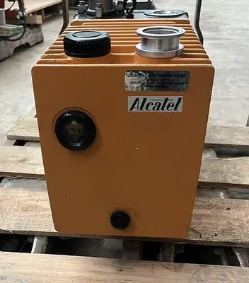 USED ALCATEL 2033DS