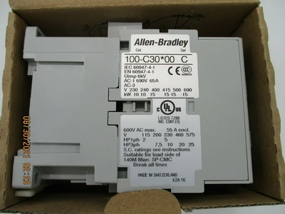 Allen-Bradley 100-C300 00C SER C New 3 Main Poles Contactor