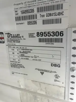 True GDM-41SL-48-HC-LD 47” Two Section Glass Door Merchandiser, (2) Sliding Door