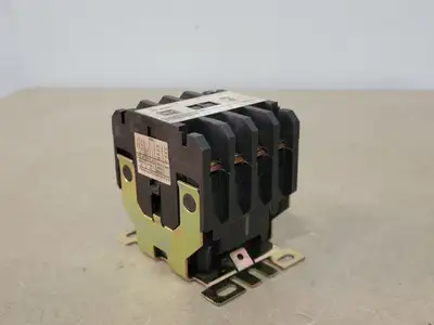 USED CUTLER-HAMMER C25END430