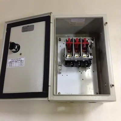 USED ALLEN BRADLEY 194R-J030P3 SER A