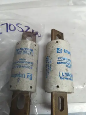 USED LITTELFUSE L70S200
