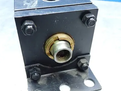 New | in-Stock PARKER 3.25CCB2ANLU19AC7.000 Pumps Ohio US | HGR 24 #1006074
