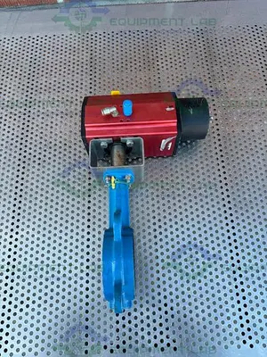USED AXEL LARSSON AL77 230-SR ACTUATOR W/ AXEL LARSSON AL 42 DN 065 BUTTERFLY VALVE