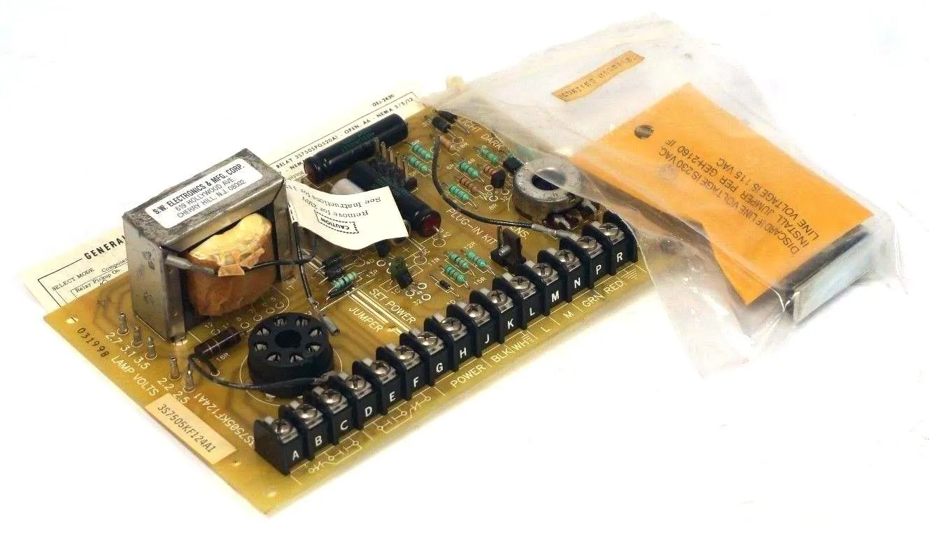 NEW GENERAL ELECTRIC 3S7505KF124A1 CONTROL BOARD