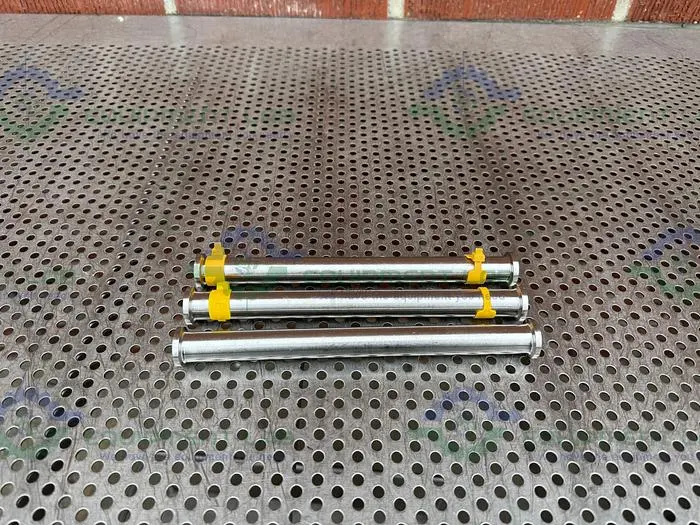 Used LOT OF 3 - 316 STAINLESS STEEL PIPE STRAIGHT CONNECTOR 9" X 3/4" Valves/Fittings California US | Equipment Lab #488756