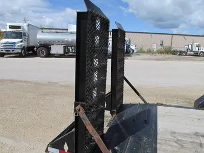 Used 2022 DIAMOND C EQUIPMENT TRAILER Flatbed Trailers Manitoba CA | Conquest Truck & Auto Sales #1421353