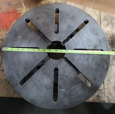 20IN SLOTTED LATHE FACE PLATE W/ 3.25IN THROUGH HOLE AND D1-11 CAMLOCK MOUNT