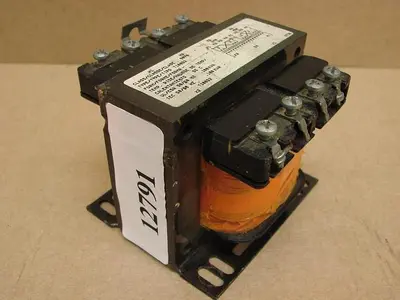 USED SQUARE D 9070-T100D2
