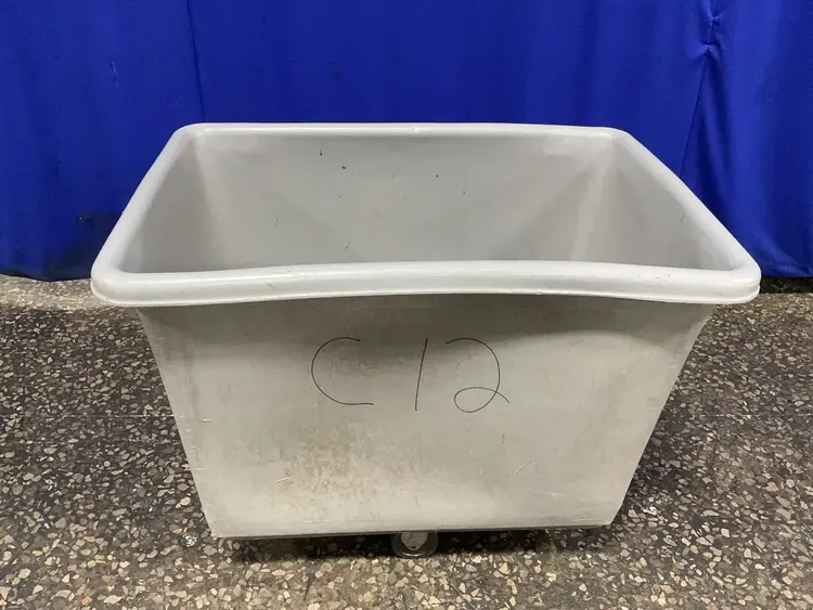 Used RUBBERMAID 3655 Miscellaneous MRO Ohio US | HGR 24 #1305095
