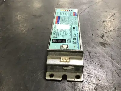 NEW MTI MICROBALLAST MB-232-WV-RS-T8NC