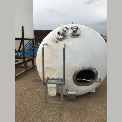 1500 Gallon Cherry Burrell Tanks