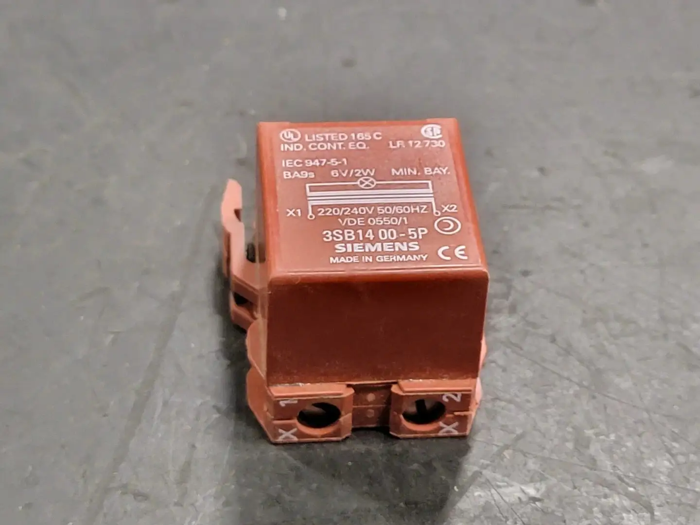 USED SIEMENS 3SB1400-5P