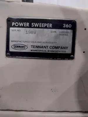 TENNANT MODEL #360 POWERED FLOOR SWEEPER: STOCK #21128