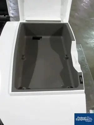 USED ThermoFisher Scientific THERMO ELECTRON VISIBLE SPECTROPHOTOMETER, EVOLUTION 300 BB