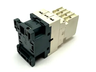 Used Schneider Electric CAD50G7 PLC Contactors Michigan US | Maverick Industrial Sales #1395843