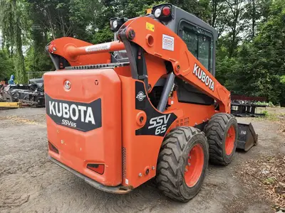 Used 2020 KUBOTA SSV65 Skid Steer Loaders New York US | Abele Tractor #1343050
