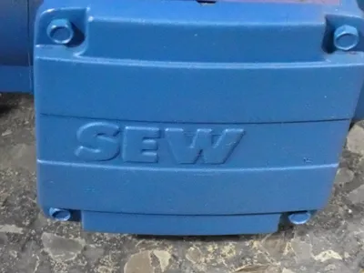 USED SEW EURODRIVE WA30DRS7154