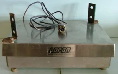 QTY. 1. DORAN SCALES INC. PLATFORM SCALE MODEL: D9...