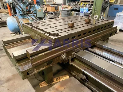 USED GIDDINGS & LEWIS DP5-T
