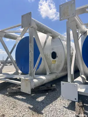 Used CST _UNKNOWN_ Silos Illinois US | Aaron Equipment #1253299