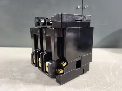 USED SQUARE D 8536SD01V02