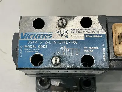 USED VICKERS DG4V-3-2AL-M-U-HL7-60