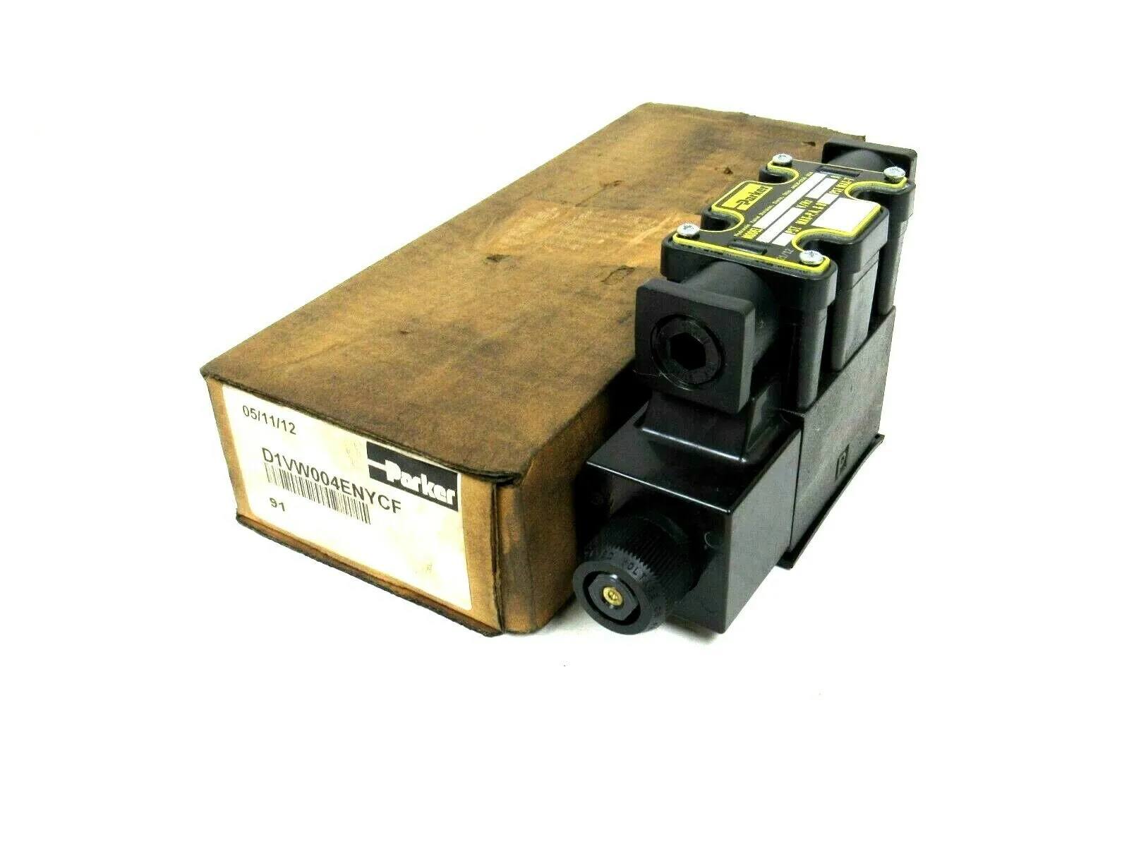 NEW PARKER D1VW004ENYCF SOLENOID VALVE