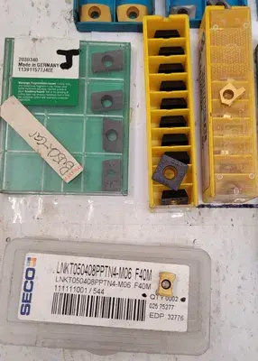 ASSORTED CARBIDE TOOLING, INSERTS, AND DRILL BITS KIT (VARIOUS MANUFACTURERS)