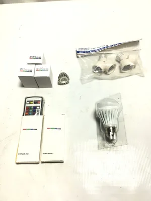 Maxxima Splitter/MR11-WLX1 Bulbs/Remotes (MISC LOT)