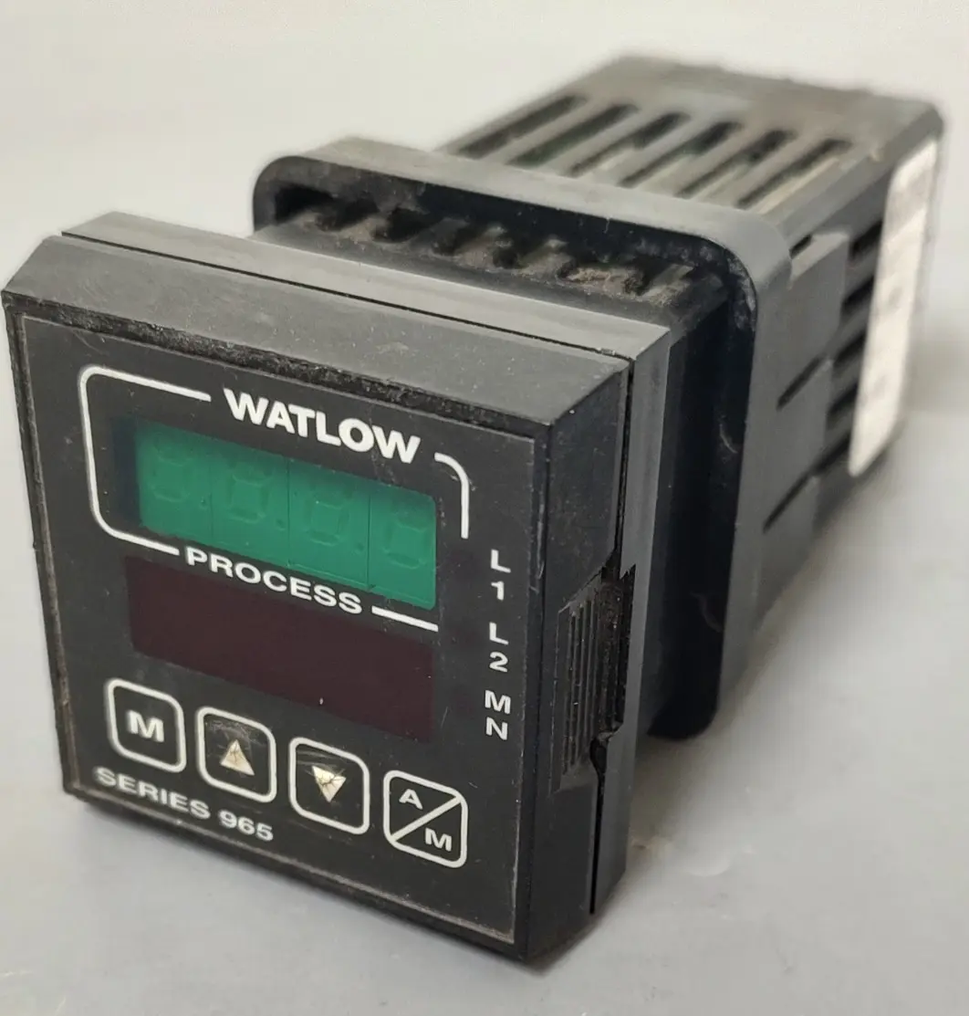 USED Watlow 965A-1DD0-000