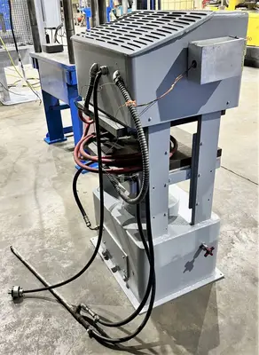 USED USED DAKE PRESSES DAKE 44-275 PRESS