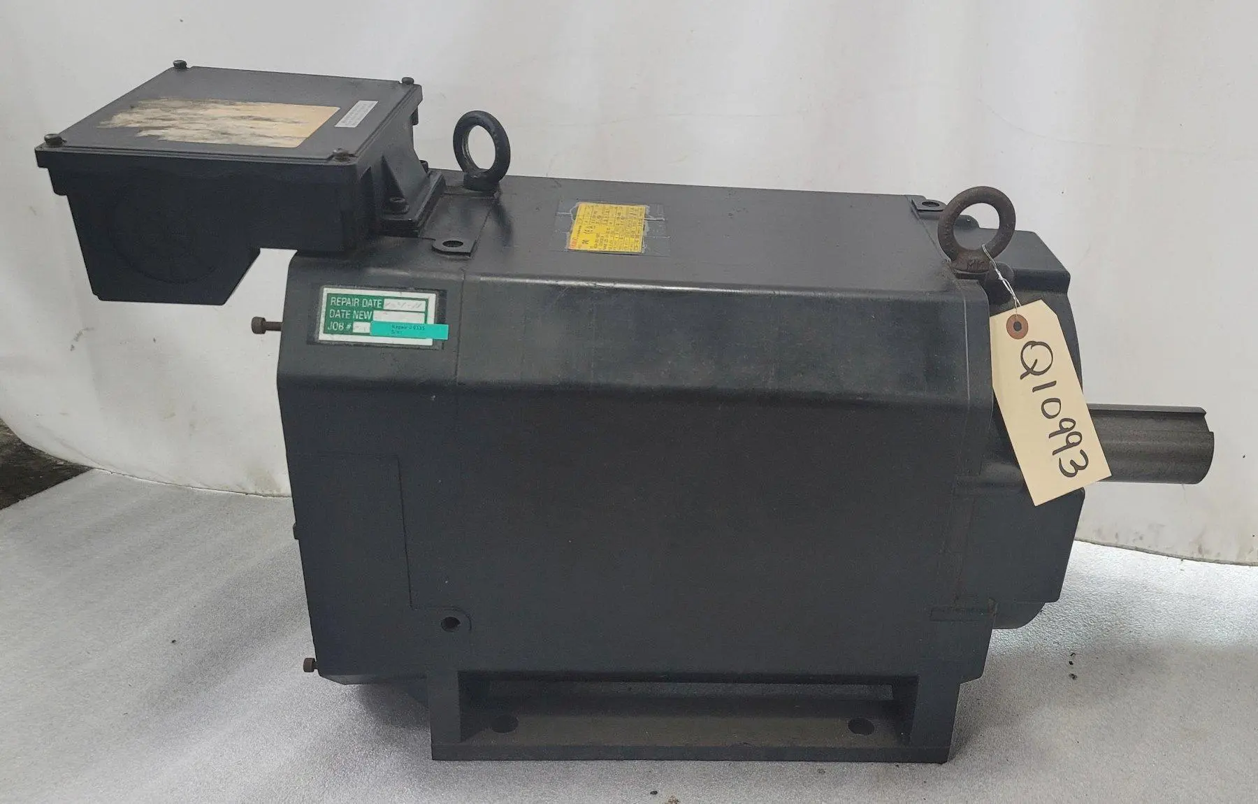 USED 2000 Fanuc ΑP40   A06B-0831-B200