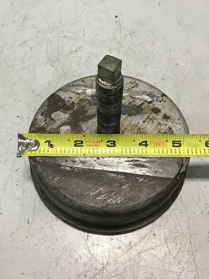 USED METAL FABRICATOR LEVELING PAD