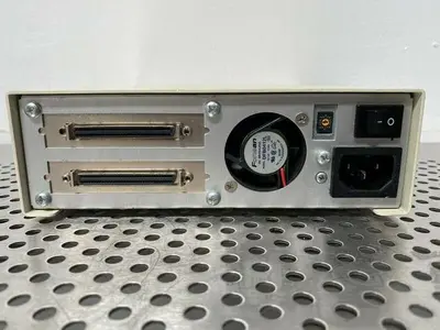 USED KINGSTON STORCASE DATA SILO STACKER DS50-S1W DRIVER CASE 120-240V