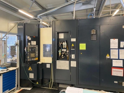MAKINO Machining Centre Cell (2 off HMC 1998 and 2002 + 22 pallets)