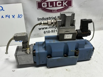 Moog D663Z4711 D663 Servo Proportional Valve hydraulic control valve