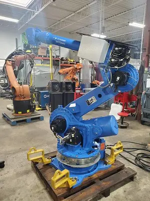 USED 2011 YASKAWA MOTOMAN MH165-100