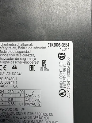 SIEMENS 3TK2806-0BB4 Electrical/PLC/Automation | ESS Industrial Equipment Sales (6)