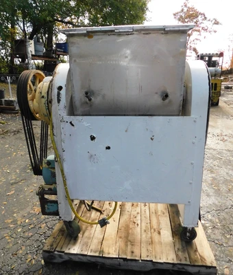 USED STOKES SINGLE RIBBON BLENDER J