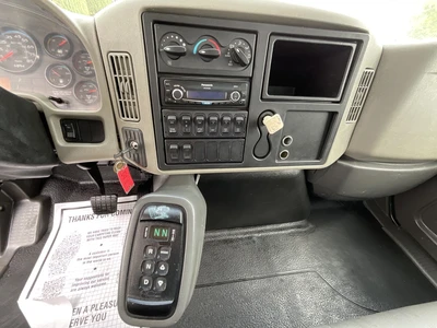 Used 2012 INTERNATIONAL 4300 Service & Utility Trucks California US | Big Truck & Equipment #1412348