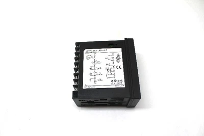 USED OMRON E5EN-Q3HHBT
