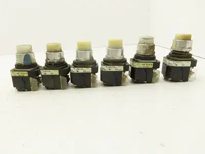 Allen Bradley 800T-PT16 White Illuminated Push Button Switch 30mm Lot of 6