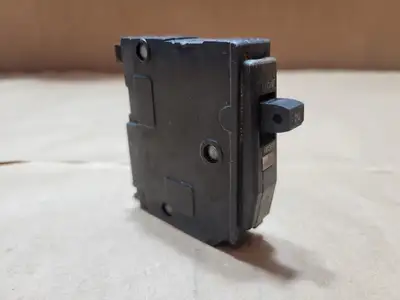 Used SQUARE D QO120 Switchgears British Columbia CA | Lenmark #1438662