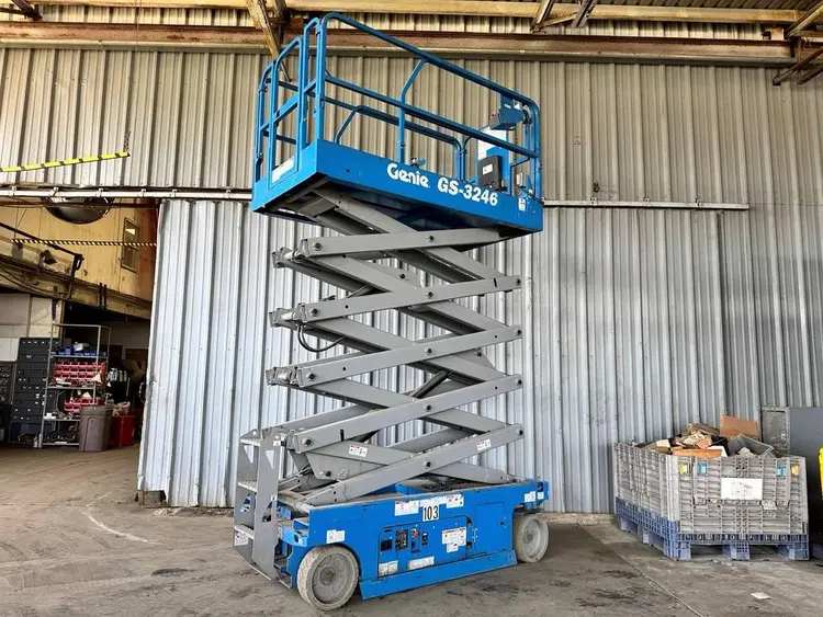 Used 2016 GENIE GS-3246 Scissor Lifters Texas US | North Texas Equipment Services #549450