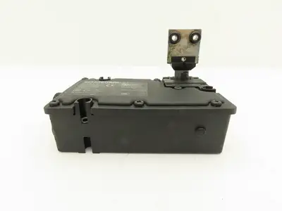 Schmersal TZFWS24VDC Solenoid Interlock Safety Switch 24VDC 1500N
