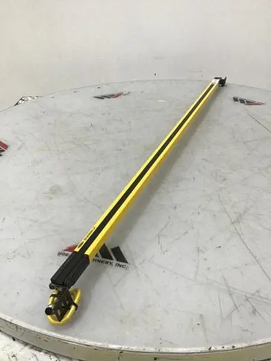 Used BANNER ENGINEERING SLPE25-1110P8 Light Curtains & Grids Michigan US | Ideal Machinery #571345