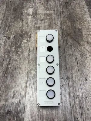 Used SIEMENS 3SU1806-0AA00-0AB1 Misc Electrical & Power Parts South Carolina US | ESS Industrial Equipment Sales #1404259