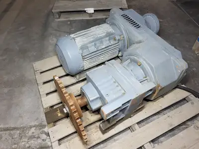 USED SEW-EURODRIVE R87VU41DV160M4
